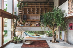 a-brutalist-tropical-home-in-bali-patisandhika-daniel-mitchell-indonesia-concrete-house-architecture_dezeen_1704_col_22-852x568
